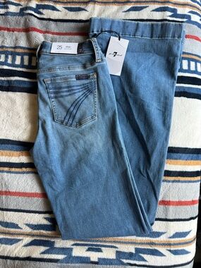 7 For All Mankind Dojo Jeans 25